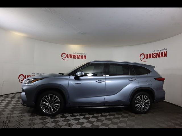 2021 Toyota Highlander Hybrid Platinum
