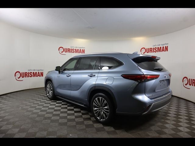 2021 Toyota Highlander Hybrid Platinum
