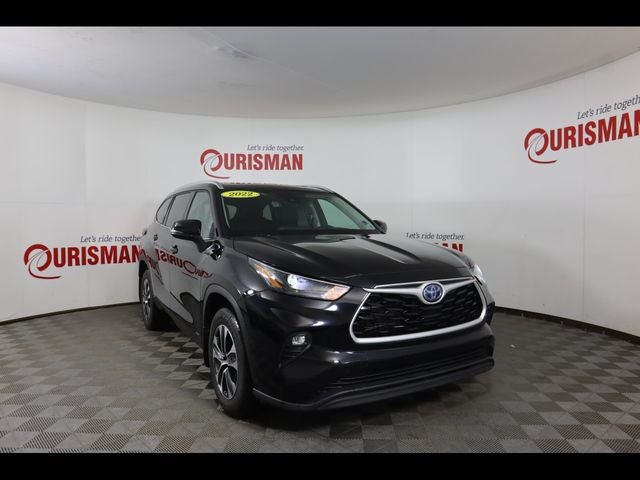 2022 Toyota Highlander Hybrid XLE