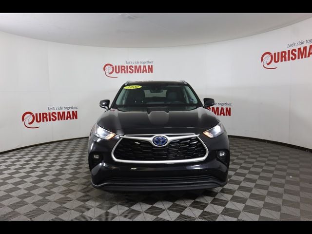 2022 Toyota Highlander Hybrid XLE