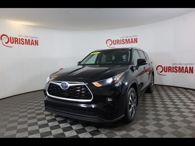 2022 Toyota Highlander Hybrid XLE