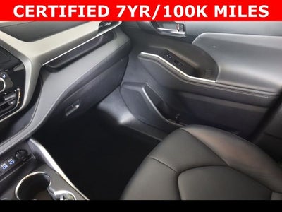 2022 Toyota Highlander Hybrid XLE