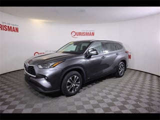 2022 Toyota Highlander Hybrid XLE