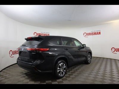 2023 Toyota Highlander Hybrid XLE