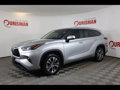 2023 Toyota Highlander Hybrid XLE