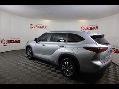 2023 Toyota Highlander Hybrid XLE