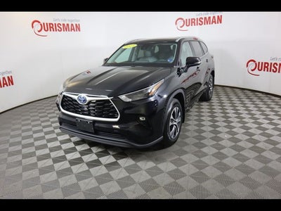 2023 Toyota Highlander Hybrid XLE