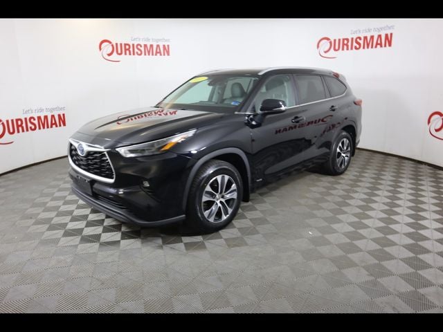 2023 Toyota Highlander Hybrid XLE
