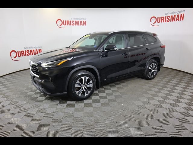2023 Toyota Highlander Hybrid XLE