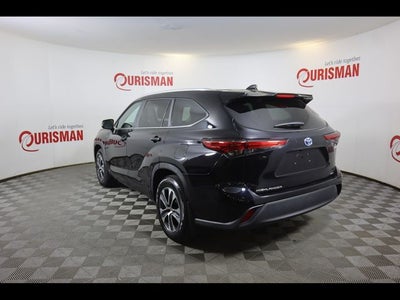 2023 Toyota Highlander Hybrid XLE