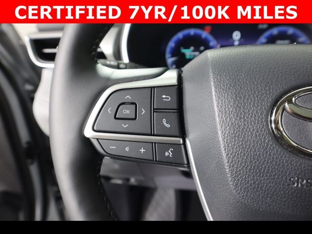 2025 Toyota Highlander Platinum