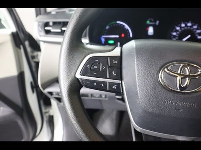 2021 Toyota Sienna LE 8 Passenger