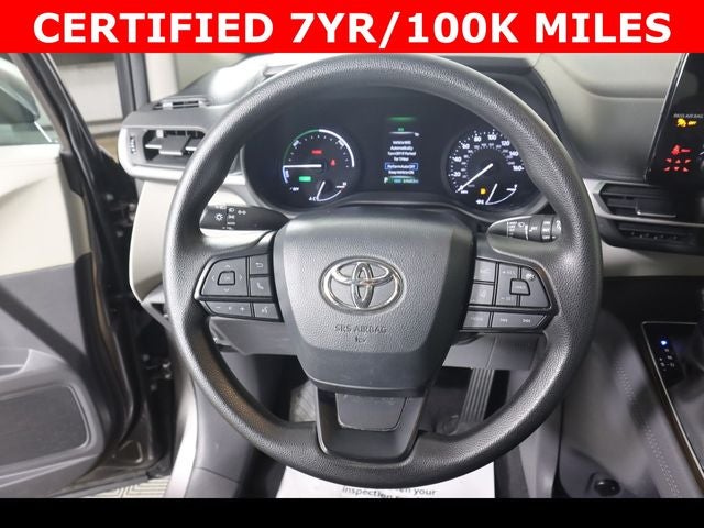 2024 Toyota Sienna LE 8 Passenger
