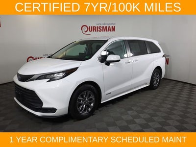 2021 Toyota Sienna LE 8 Passenger