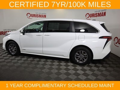 2021 Toyota Sienna LE 8 Passenger