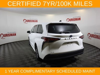 2021 Toyota Sienna LE 8 Passenger