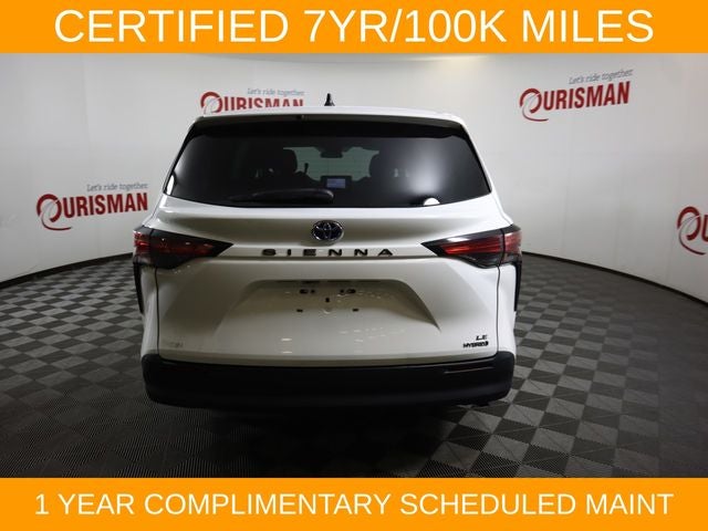 2021 Toyota Sienna LE 8 Passenger