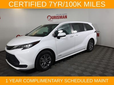 2021 Toyota Sienna LE 8 Passenger