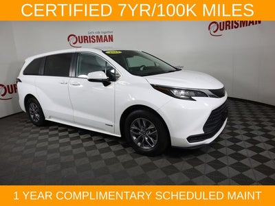 2021 Toyota Sienna LE 8 Passenger