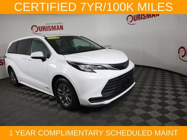 2021 Toyota Sienna LE 8 Passenger
