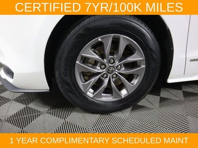 2021 Toyota Sienna LE 8 Passenger