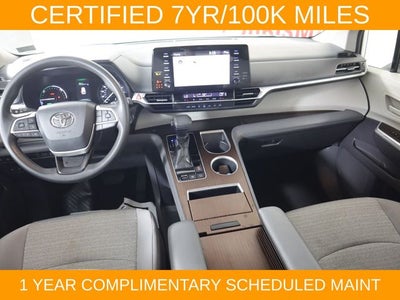 2021 Toyota Sienna LE 8 Passenger