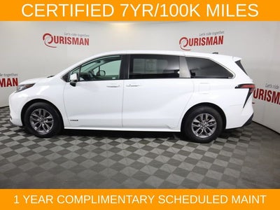 2021 Toyota Sienna LE 8 Passenger