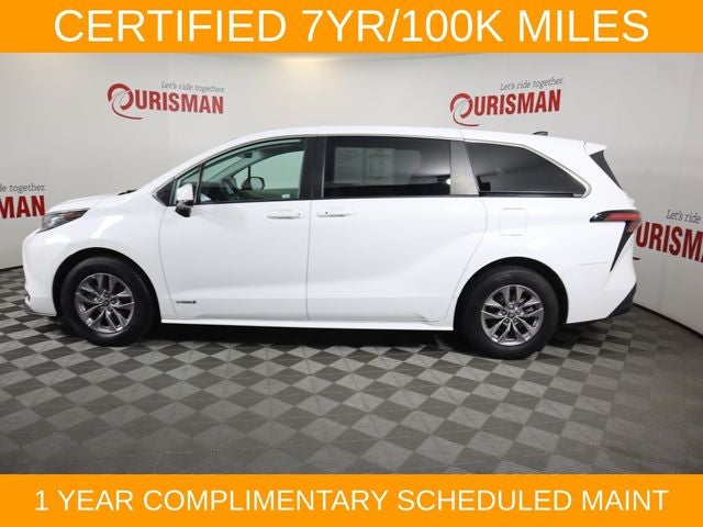 2021 Toyota Sienna LE 8 Passenger