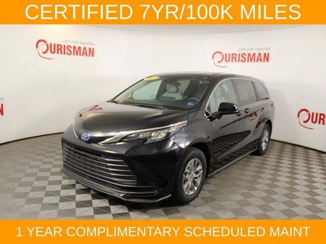 2025 Toyota Sienna LE 8 Passenger