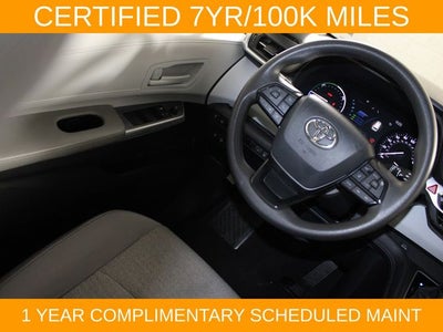2025 Toyota Sienna LE 8 Passenger