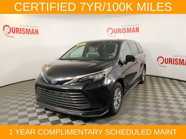 2025 Toyota Sienna LE 8 Passenger