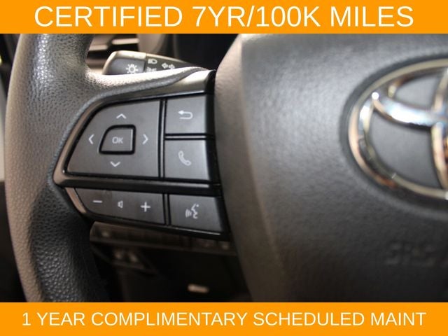 2025 Toyota Sienna LE 8 Passenger