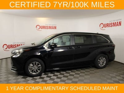 2025 Toyota Sienna LE 8 Passenger