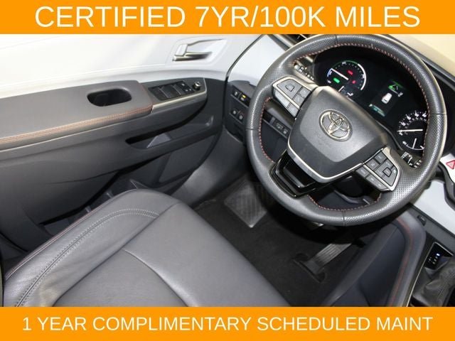 2023 Toyota Sienna XSE 7 Passenger
