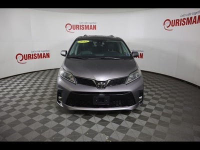 2019 Toyota Sienna SE Premium 8 Passenger