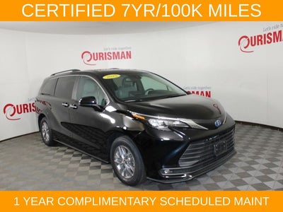 2025 Toyota Sienna XLE 8 Passenger