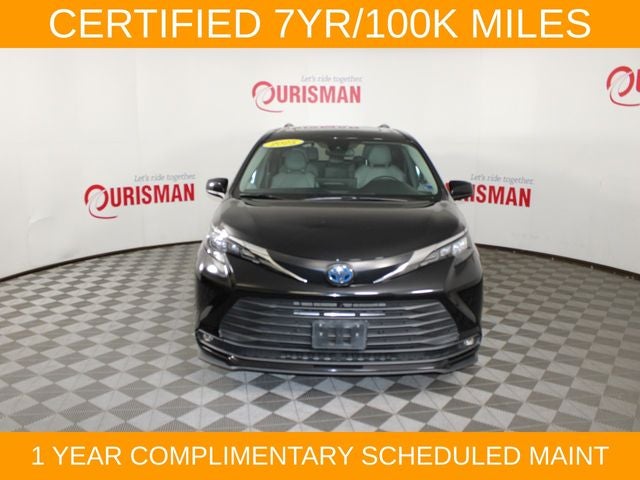 2025 Toyota Sienna XLE 8 Passenger