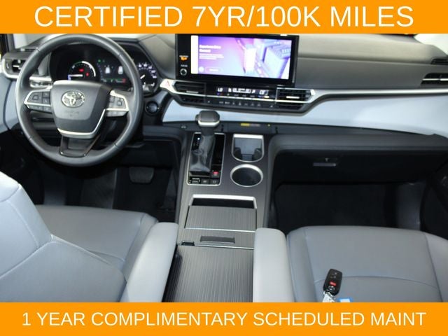 2025 Toyota Sienna XLE 8 Passenger