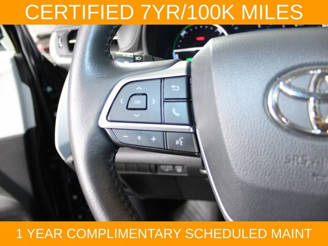2025 Toyota Sienna XLE 8 Passenger