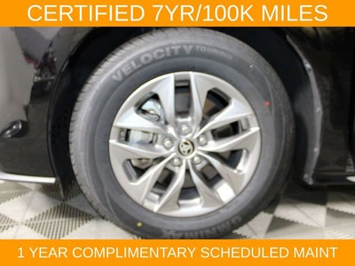 2025 Toyota Sienna XLE 8 Passenger