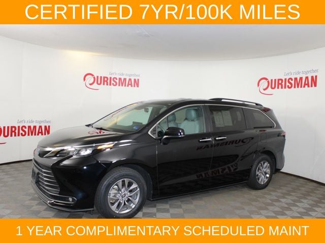 2025 Toyota Sienna XLE 8 Passenger