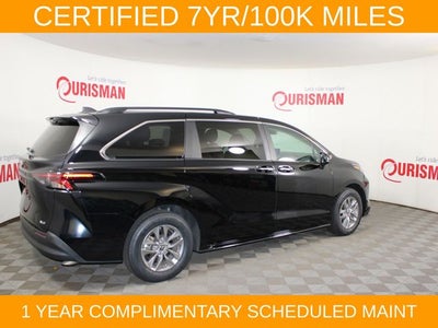2025 Toyota Sienna XLE 8 Passenger