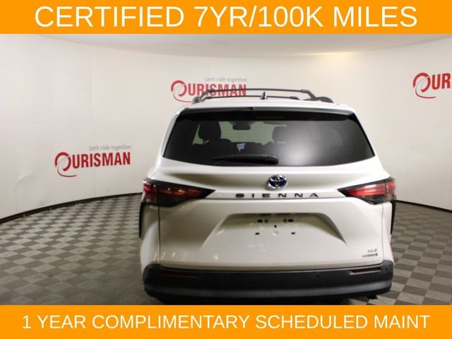2022 Toyota Sienna XLE 8 Passenger