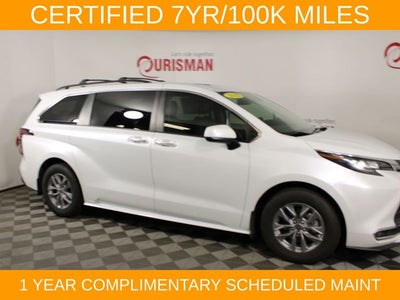 2022 Toyota Sienna XLE 8 Passenger