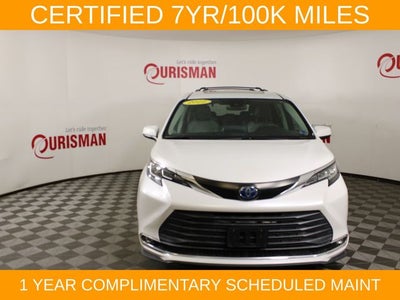 2022 Toyota Sienna XLE 8 Passenger