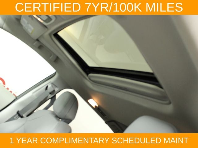 2022 Toyota Sienna XLE 8 Passenger