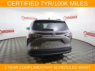 2024 Toyota Sienna XLE 8 Passenger