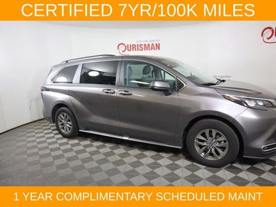 2024 Toyota Sienna XLE 8 Passenger