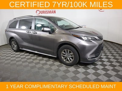 2024 Toyota Sienna XLE 8 Passenger