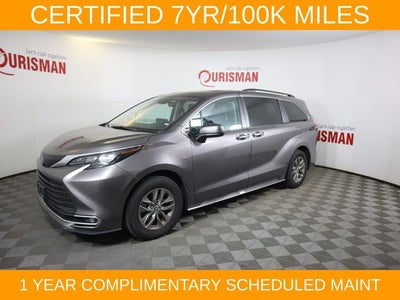 2024 Toyota Sienna XLE 8 Passenger